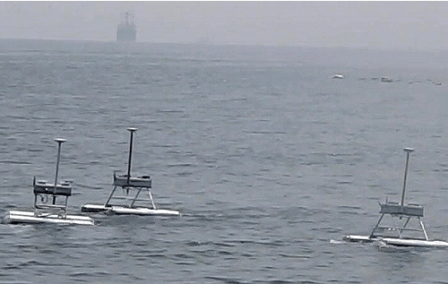 Screen cap of the JEROS robots in formaiton. From http://www.kaist.edu/edu.html